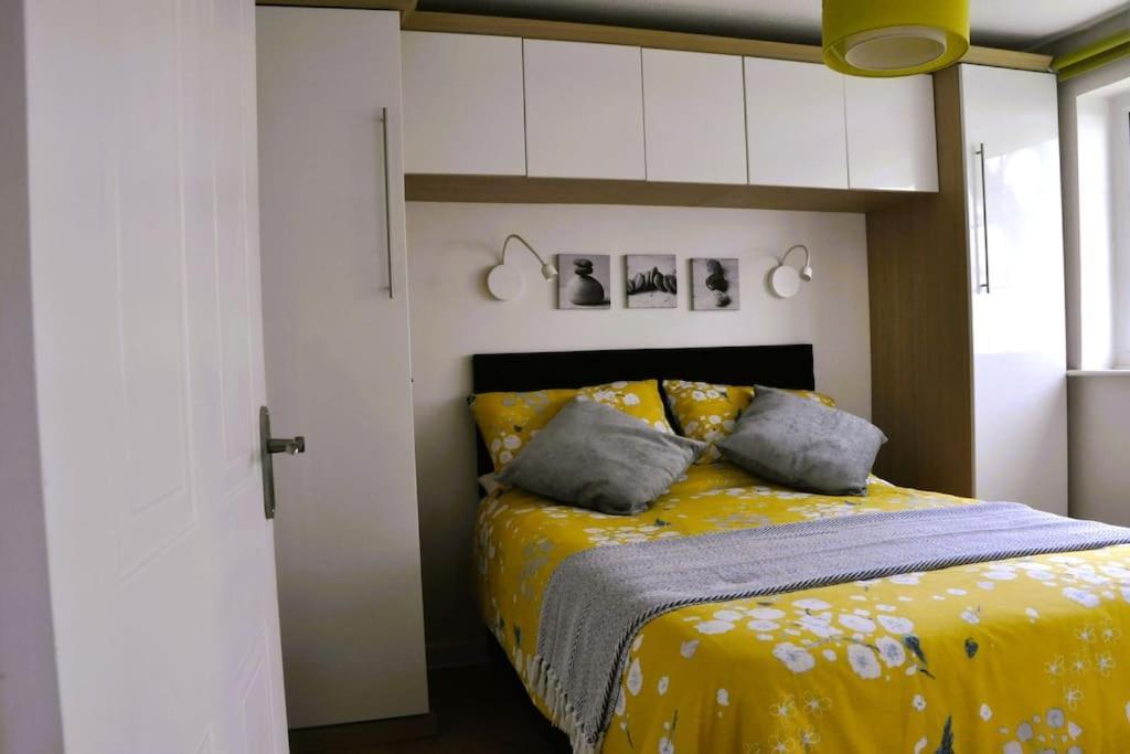 Ocean Breeze, Gower Holiday Village. Allows Dogs Суонси Экстерьер фото
